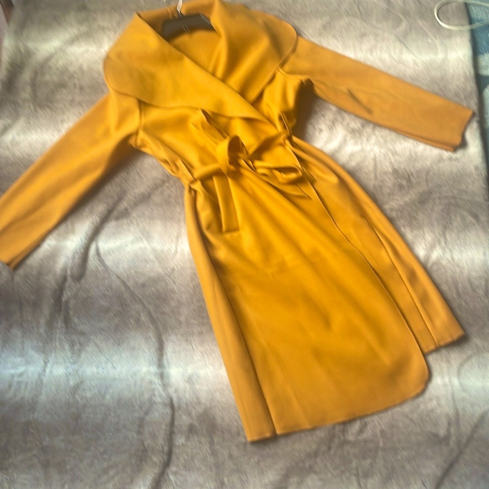 Yellow Shinestar Belted Swing Coat